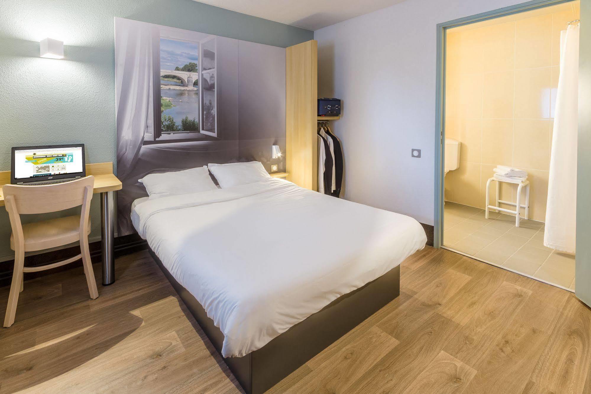 B&B Hotel Cherbourg Екстериор снимка
