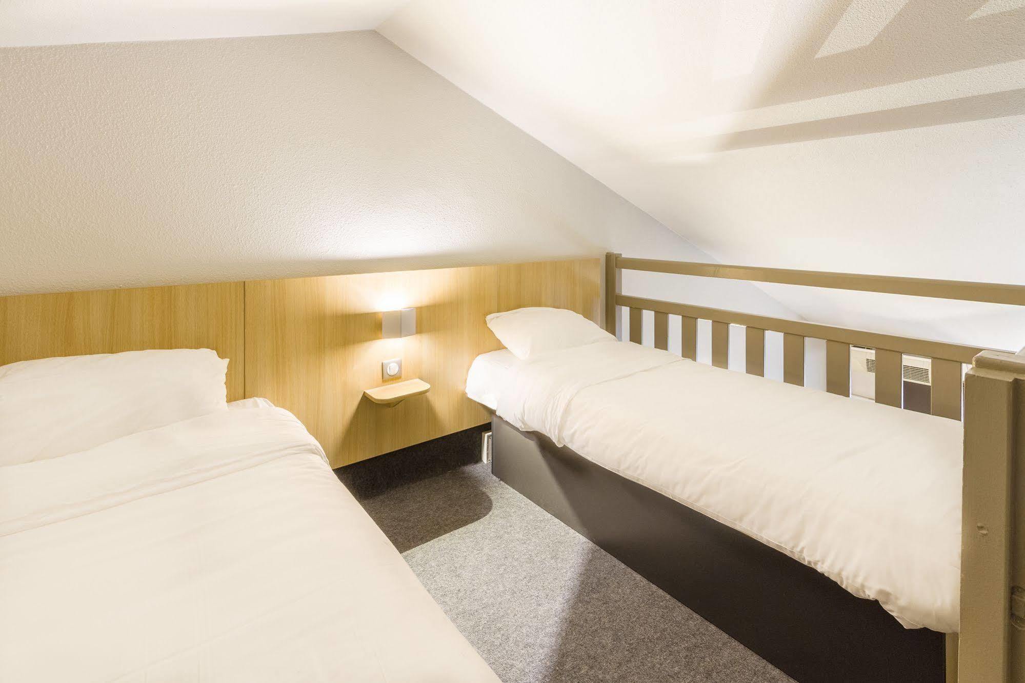 B&B Hotel Cherbourg Екстериор снимка